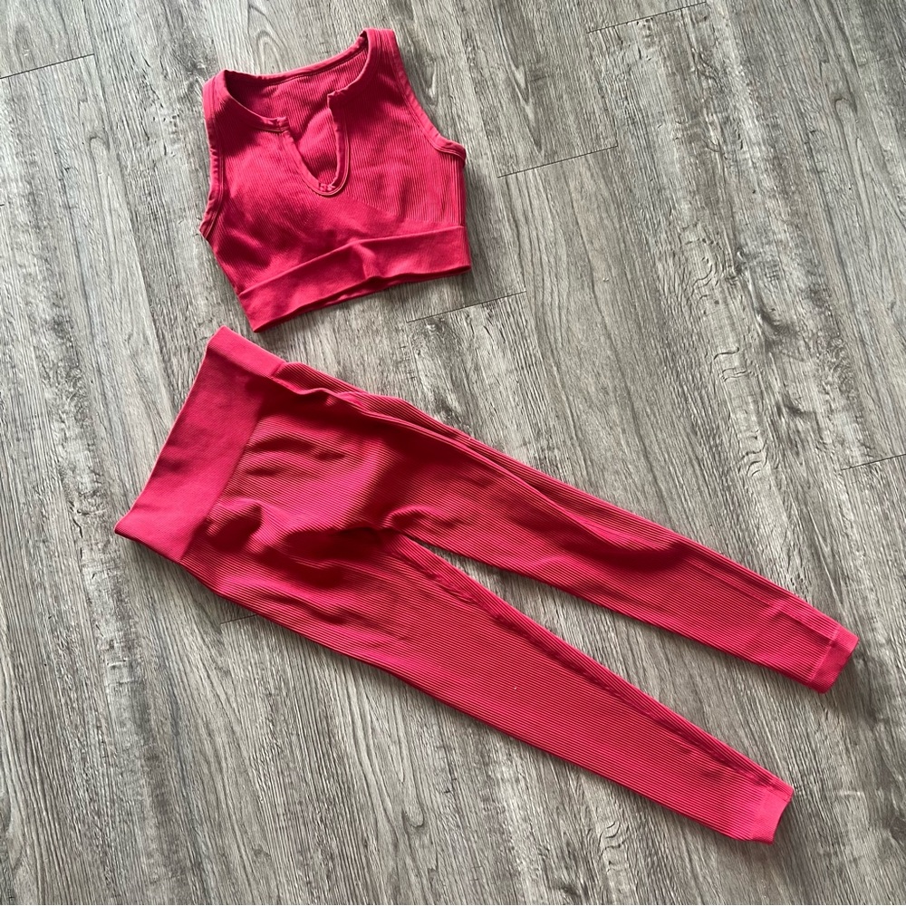 Red Ribbed Crop Top and Leggings Set